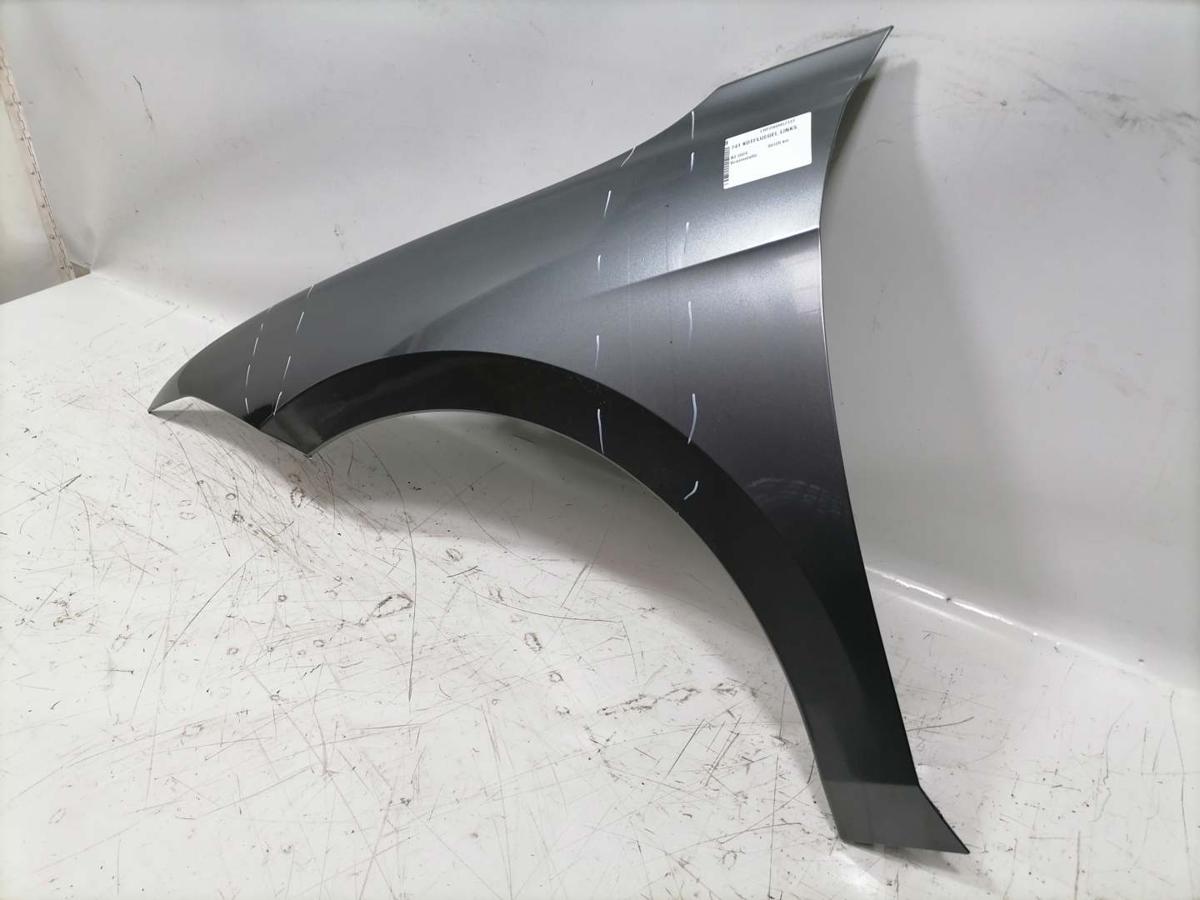 VW Passat 3B9 original Kotfl&uuml;gel vorn links Bj.2024 Besch&auml;digt!